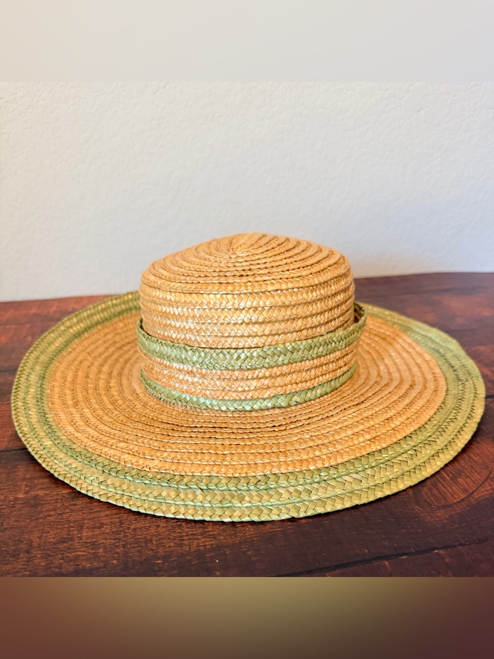 Vintage Two-Tone Woven Straw Boater Hat - Picture 4 of 7